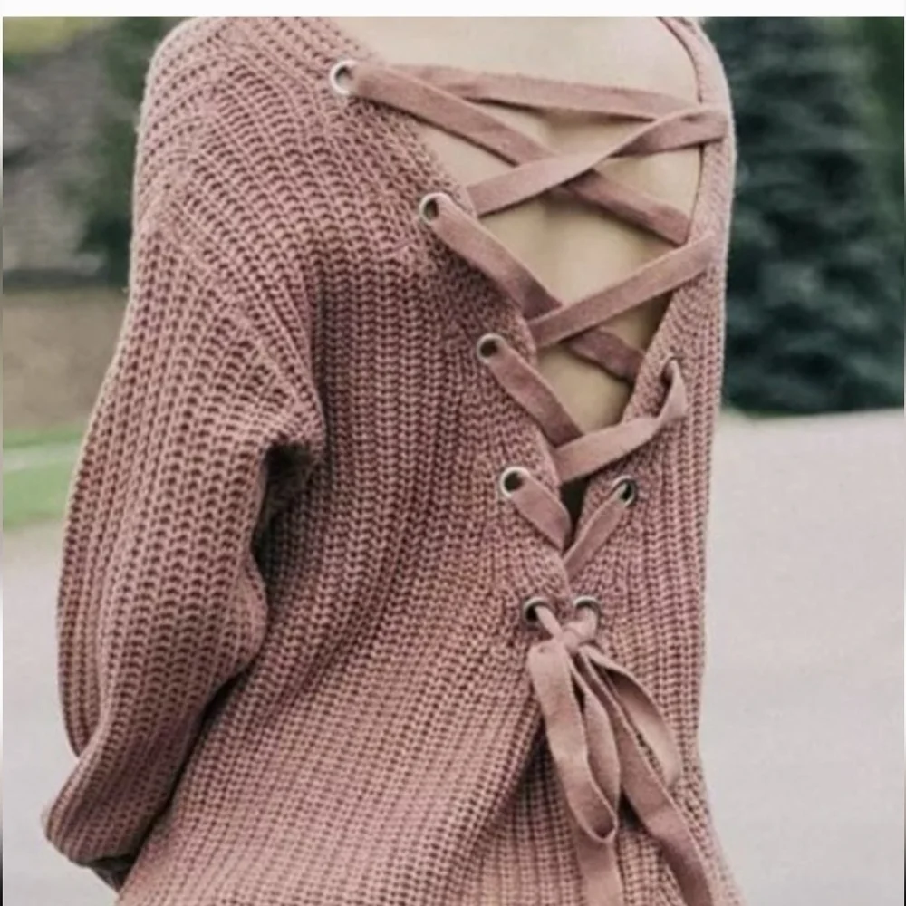 Love @ First Sight Lace-Up Back Sweater Size M